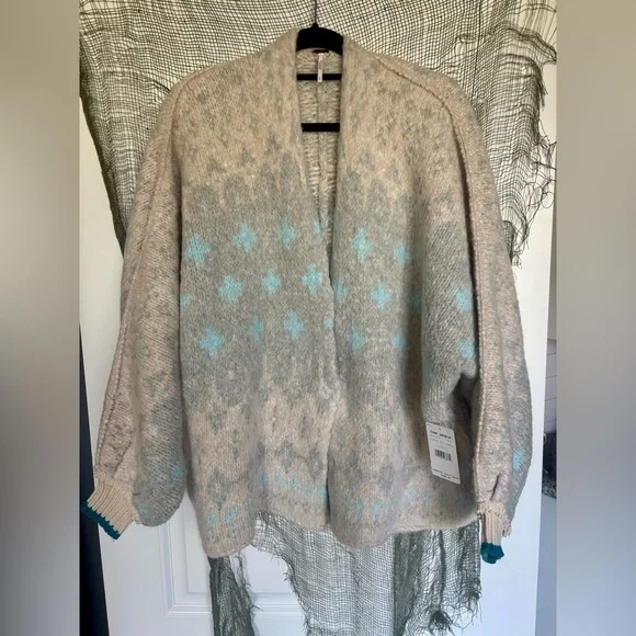 NWT Free People Cream Knit Cardigan - Picture 4 of 8